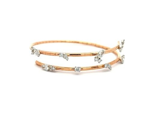 18K Rose Gold Bangle Bracelet with Alternating Natural Pear-Shaped and Round Diamonds